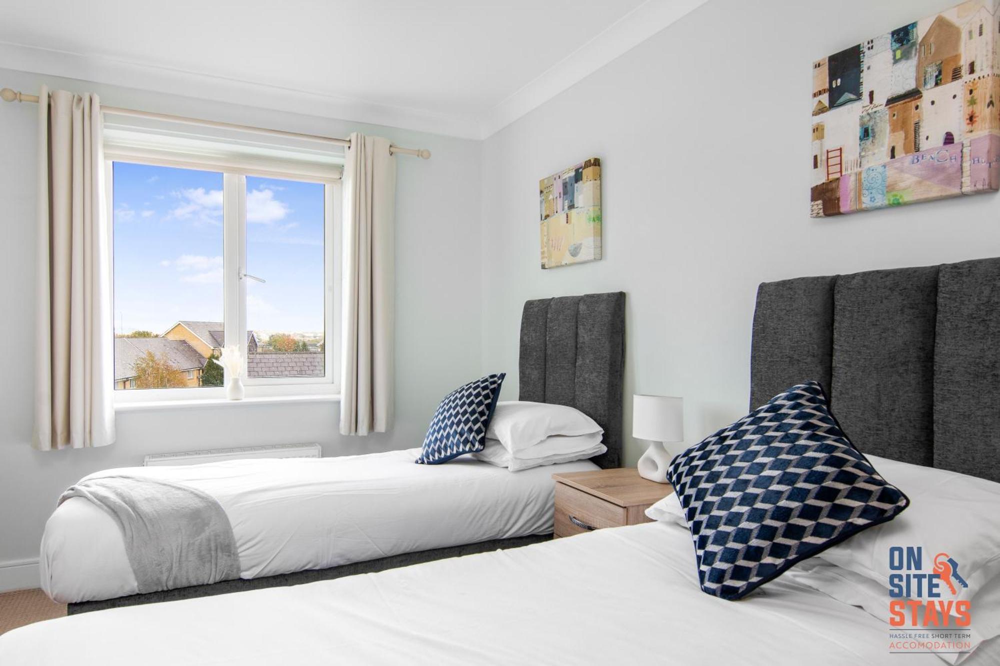 Onsitestays - Cosy 2-Bedroom Apartment With Free Parking, Wi-Fi & London Links Northfleet Buitenkant foto
