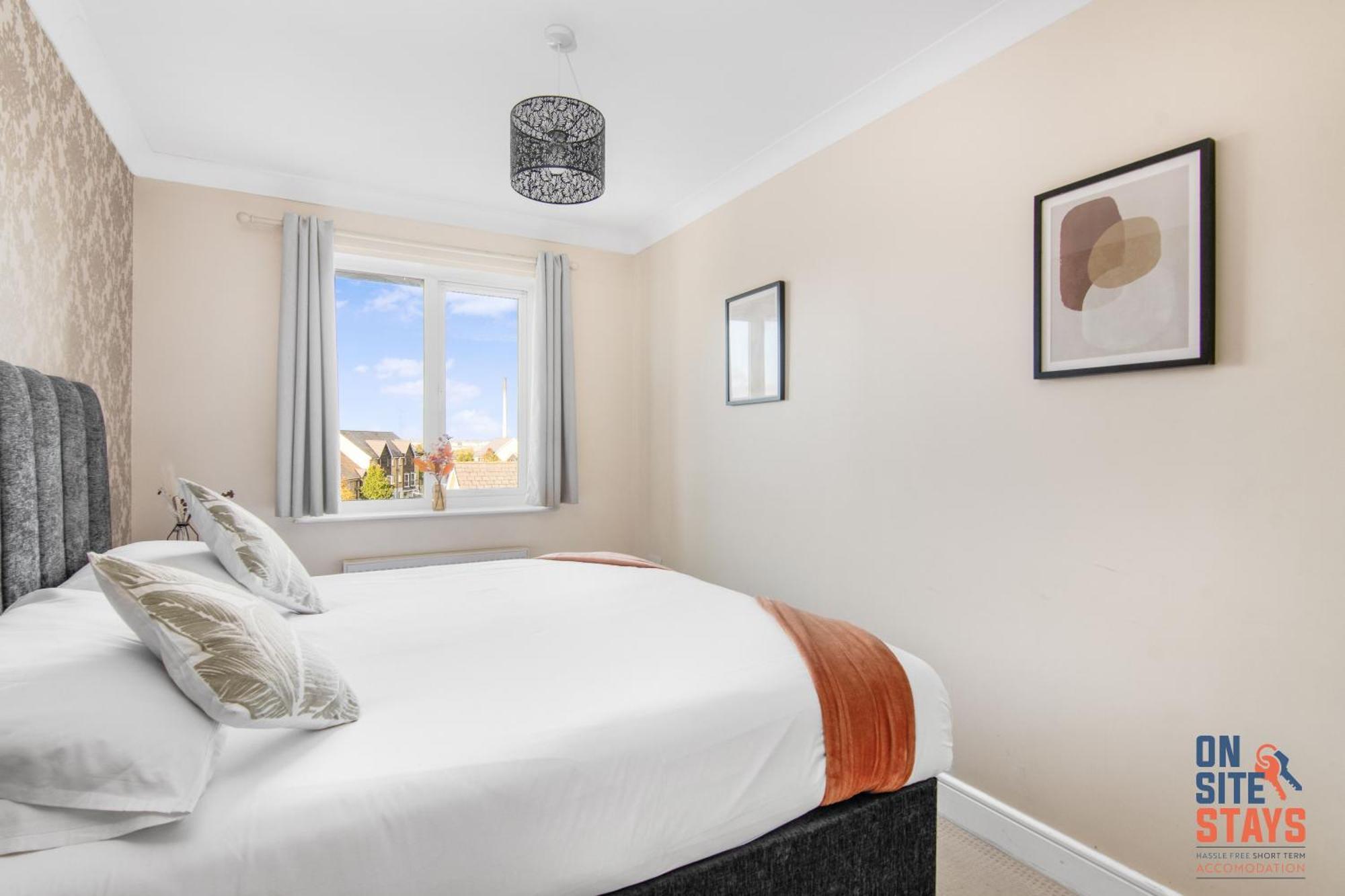 Onsitestays - Cosy 2-Bedroom Apartment With Free Parking, Wi-Fi & London Links Northfleet Buitenkant foto
